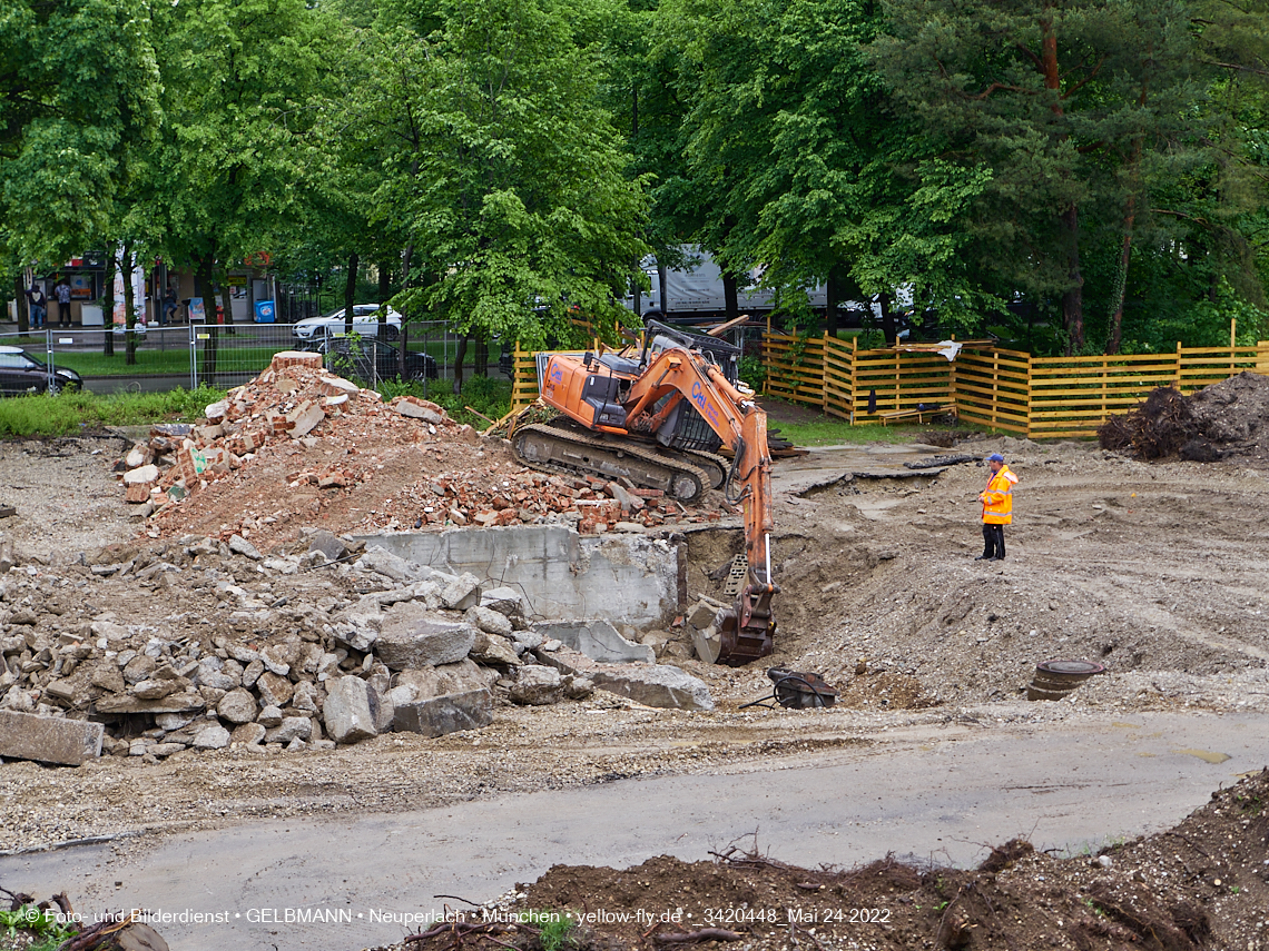 24.05.2022 - Baustelle am Haus für Kinder in Neuperlach